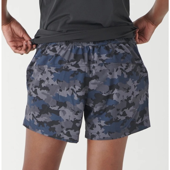 HUMANKIND  Boardshort 5” in Black Camo, Size Large, swim bottoms, gym shorts - Picture 2 of 10